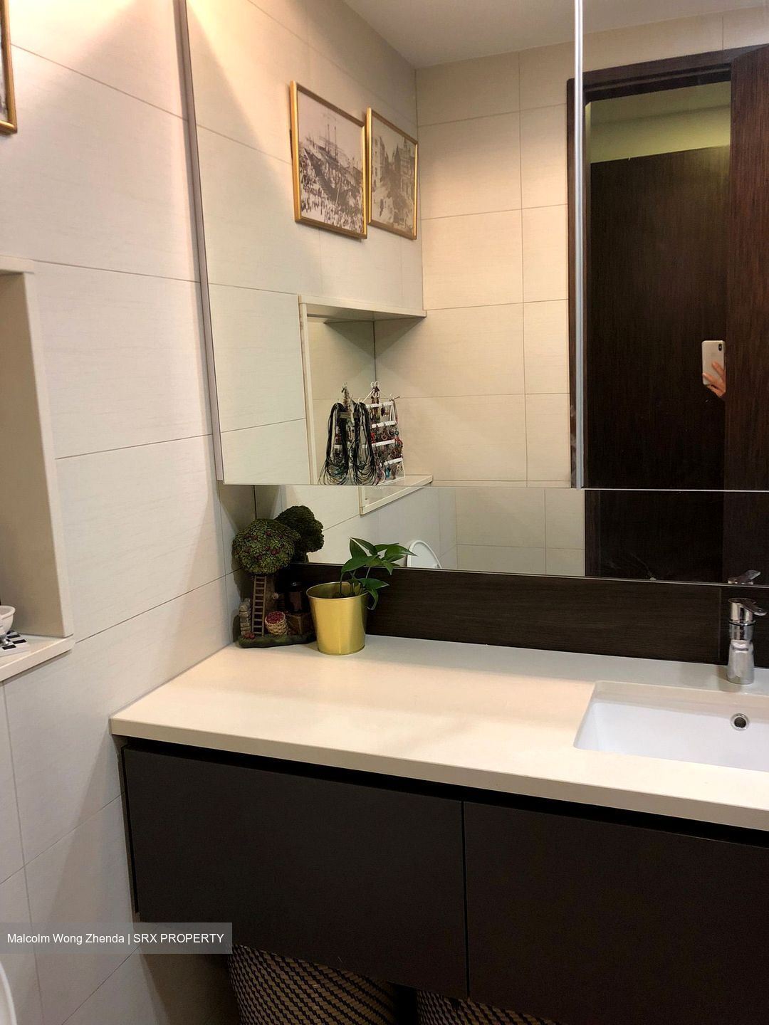 d'Nest (D18), Condominium #567755201